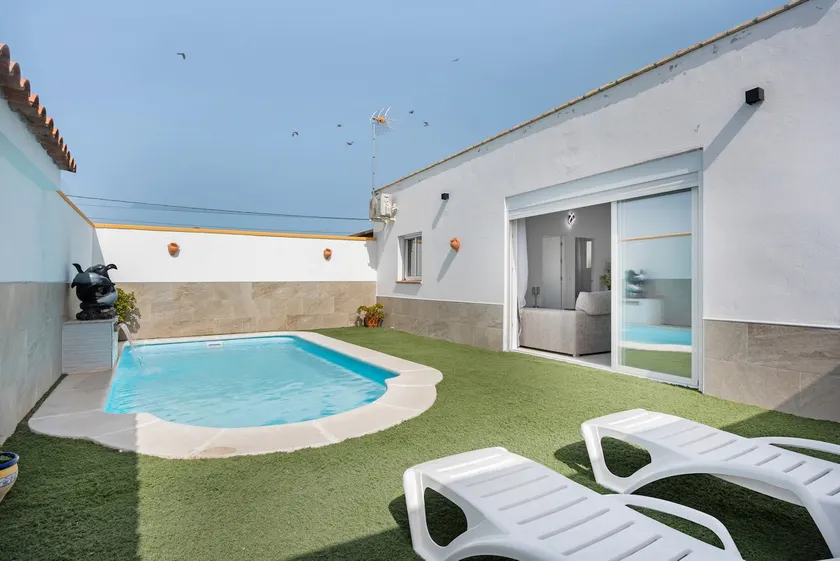 La Brujita - Image 1