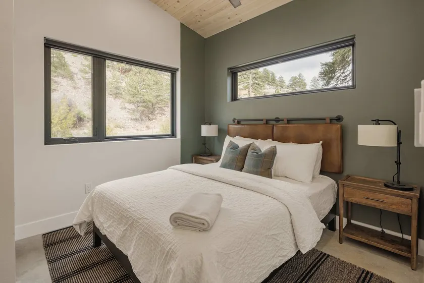 Guanella Pass Cabin Escape | Hot Tub | Lostfork - Image 1