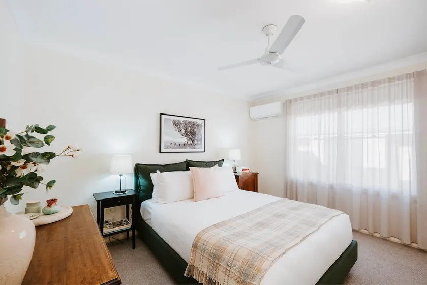 Jewel on Lewis—Central Mudgee Haven near Wineries - Image 1