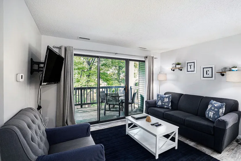 Stunning Condo with Beach Access The Shores 5719 - Image 1