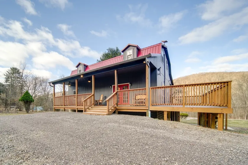 Home w/ River View & Game Room in Tidioute! - Image 1