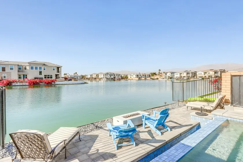 Luxe Indio Lake House 7 Mi to Coachella! - Image 1
