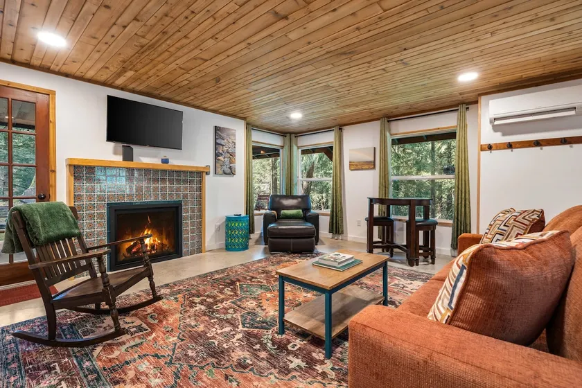 Little Blue Forest Home Near Trails & Lake Whatcom - Image 1
