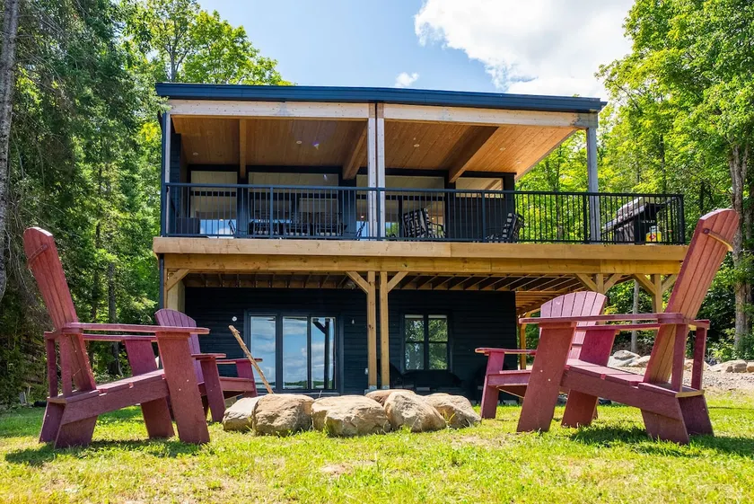 Lakeview Cottage - Image 1
