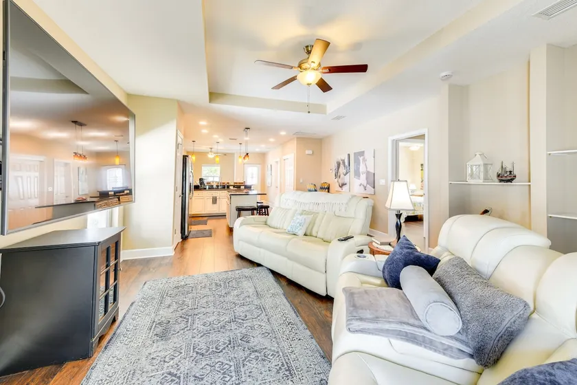 5 Mi to Beach: Family Retreat in Sarasota! - Image 1