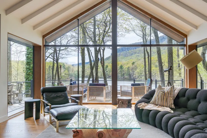 Sparkling Ridge: Private Lake + Stunning Views - Image 1