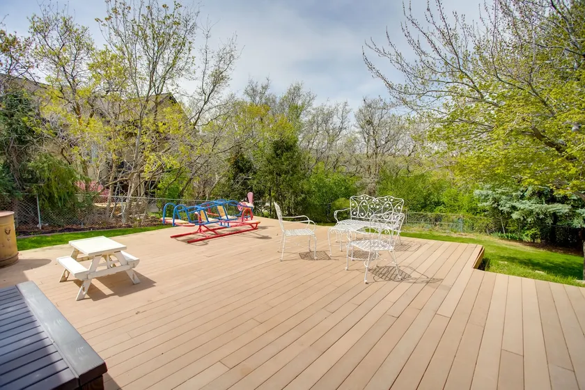 Hike, Golf, Ski & More: Family Home in South Weber - Image 1