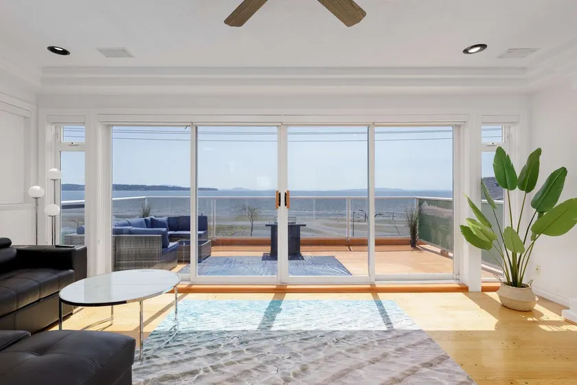 Ocean View Getaway - Image 1