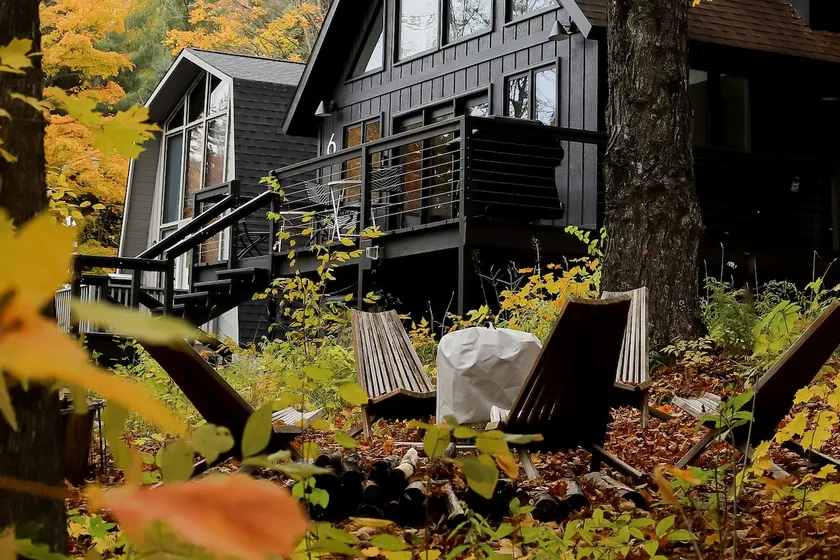 2 Mi to Nubs Nob Resort: All-Season Michigan Haven - Image 1