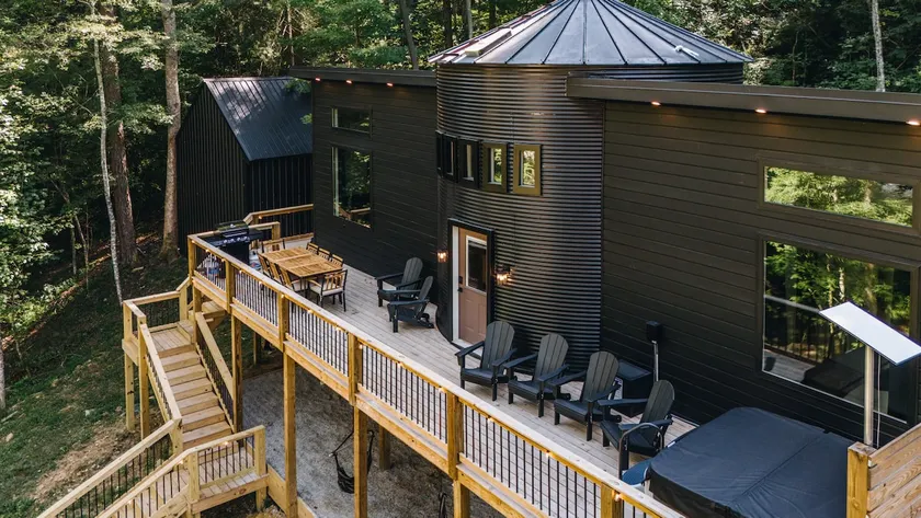 RRG Bourbon Silo Cabin | Hot Tub | Creek View - Image 1