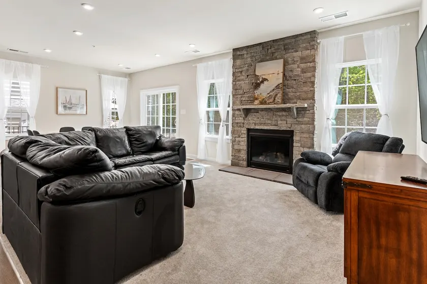 5 Min from Assateague - New Large Family Home - Image 1