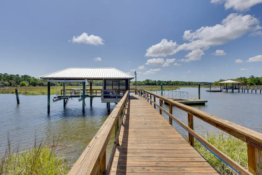 Fish, Boat & Unwind: 'creekside Oasis' in Darien! - Image 1