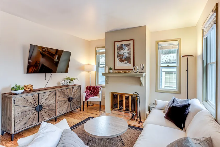 Walk to Hot Springs: Updated Retreat in Dtwn Ouray - Image 1