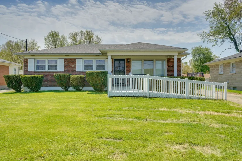 11 Mi to Uofl & Norton Hospital: Louisville Home - Image 1