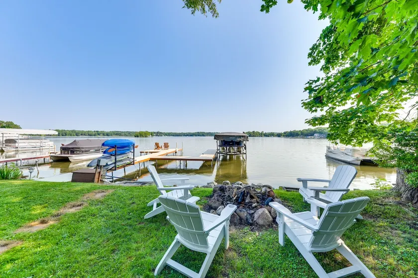 Fish, Swim & Explore: Mukwonago Lake House! - Image 1