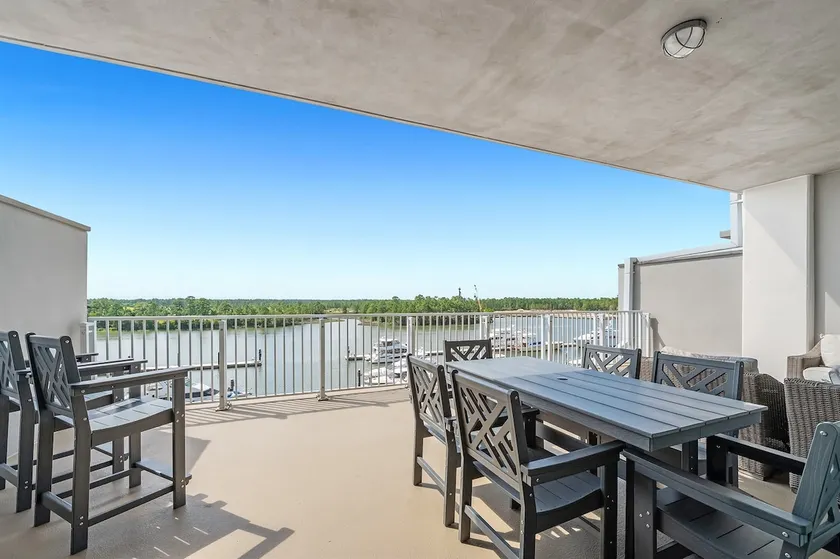 Wharf 410 + Oasis - Luxury 3/3 in Orange Beach! - Image 1