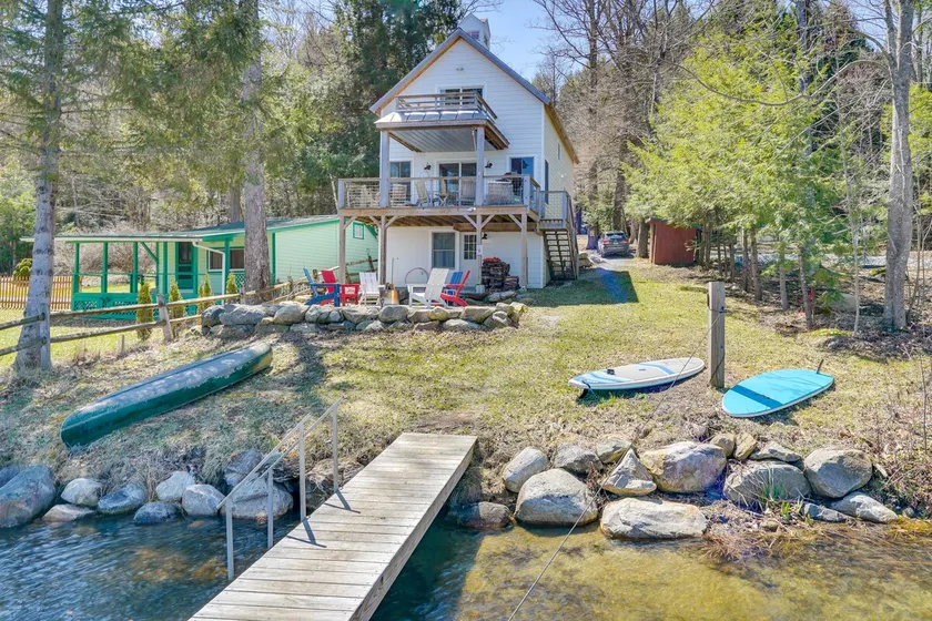 Paddle, Swim & Hike: Family Lake House in Vermont - Image 1