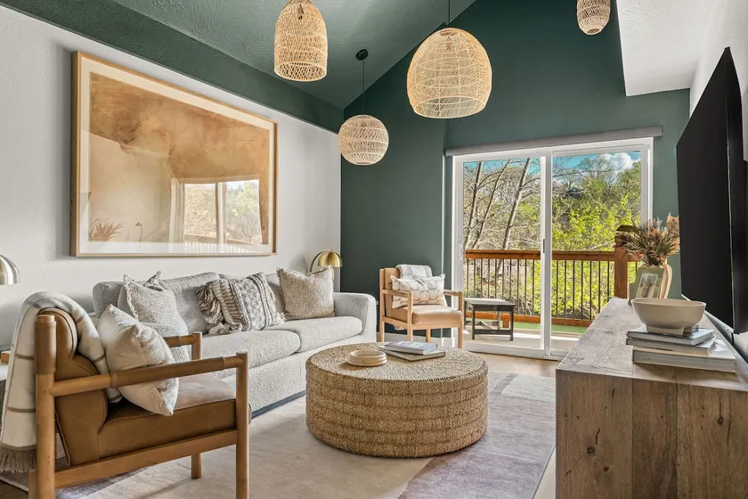 Roark Creek Retreat | Modern Luxury Getaway - Image 1