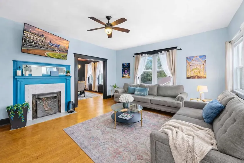 Perfect Kentucky Derby stay near Churchill Downs! - Image 1