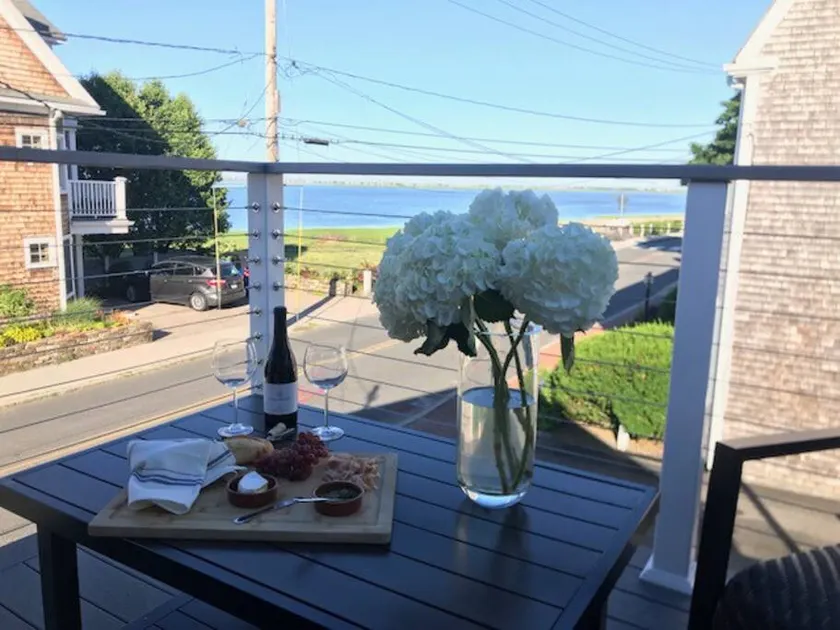 Circa 1725 home w Roof Deck and Water Views - Image 1