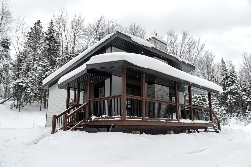 Chalet Zénitude En Forêt - Spa et Moments Précieux - Image 1