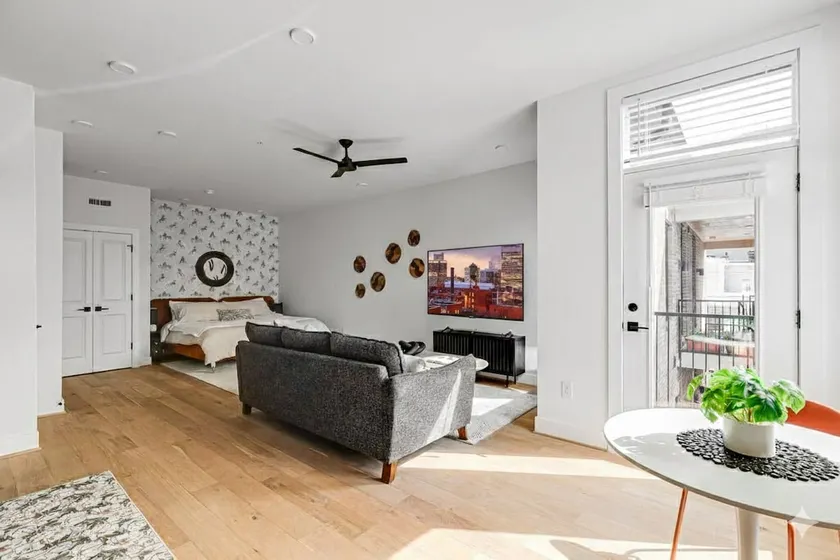 Cozy Studio | The Church Hill Collection - Image 1