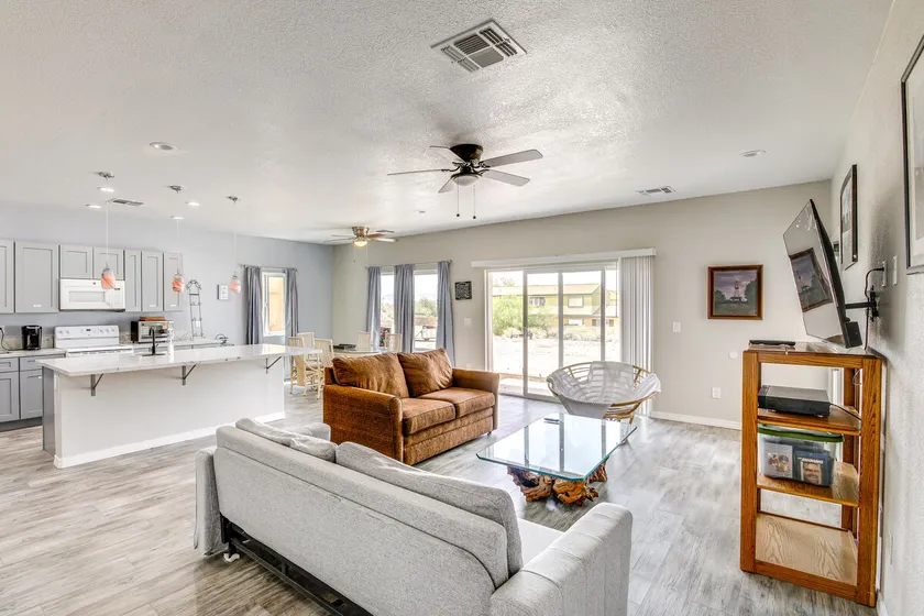 4 Mi to Casinos: Mtn-View Home in Bullhead City! - Image 1