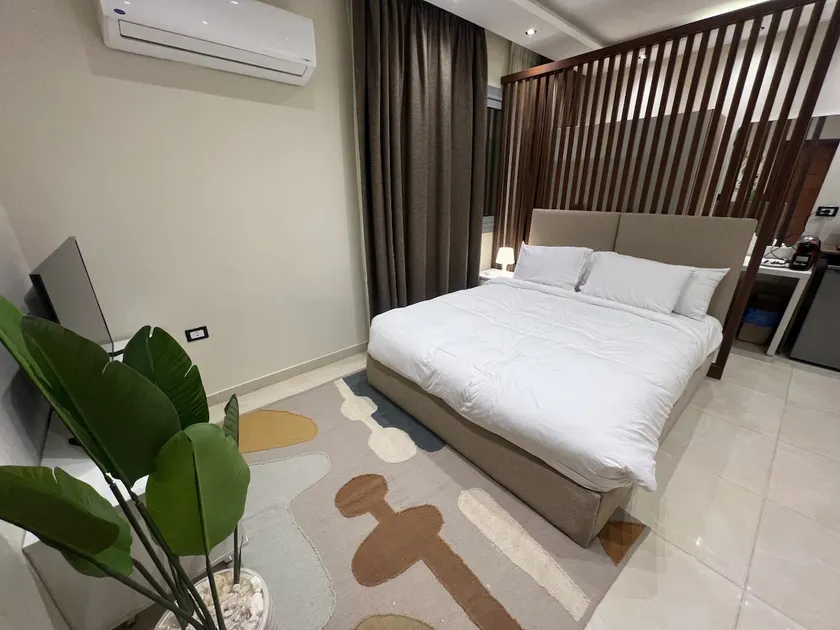 Cozy Studio Smart Stay – October – By Kemetland - Image 1