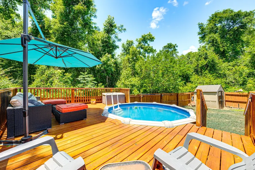 4 Mi to Fsu: Family Home w/ Pool & Yard 75-inch TV - Image 1