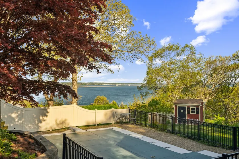 Coastal Comfort with Stunning Harbor Views - Image 1