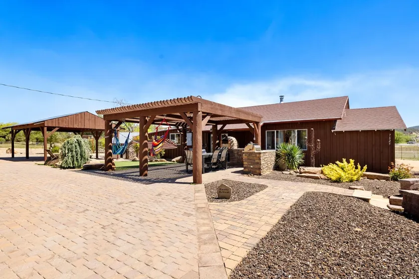 Zebra Ranch 3-BR House | Mtn View•Trails•Spa•Rqt Bal - Image 1