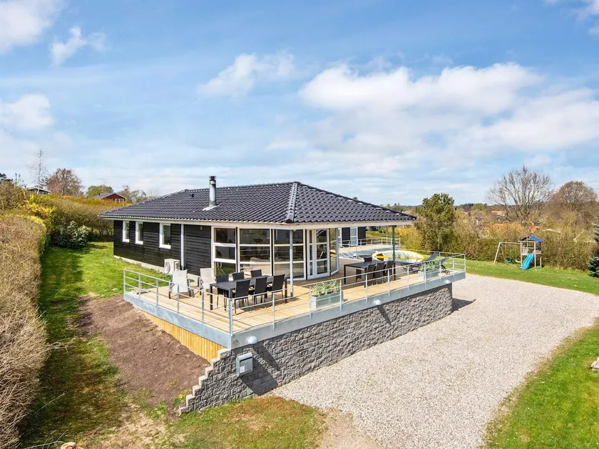 Luxury Retreat in Hejlsminde - Image 1