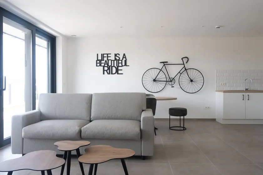 Triple Apartments - Image 1