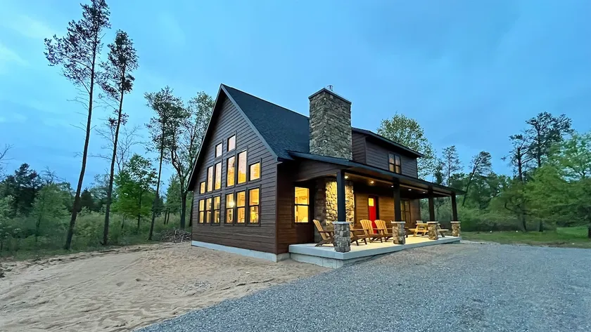 NEW cabin near Lake Arrowhead - Image 1
