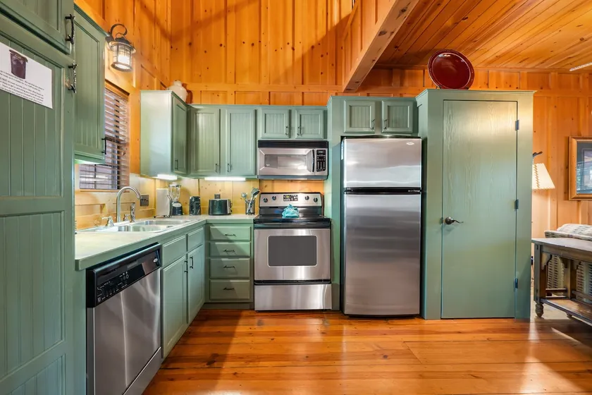 Relax & Recharge | 2 King Beds, Loft & Scenic View - Image 1