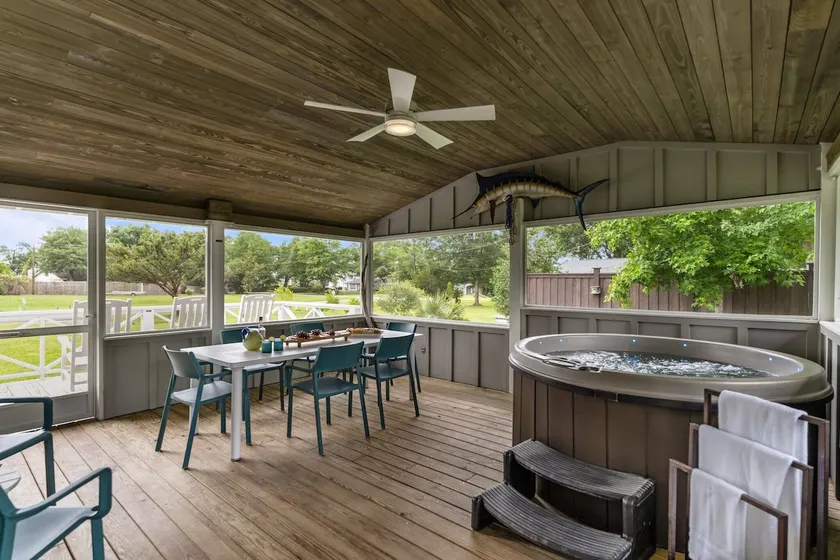 Serenity on Trinity - Hot Tub - Pets Welcome - Image 1