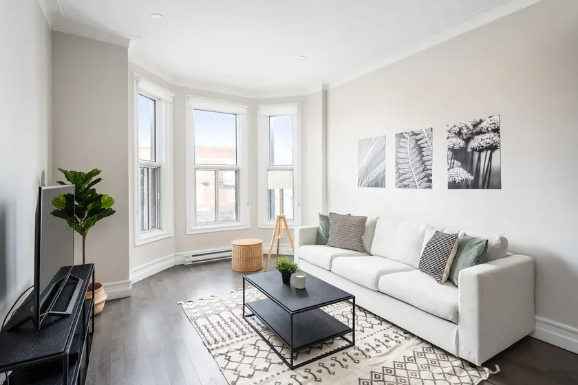 Modern 2BR | A/C in Every Room | Mile-End / Platea - Image 1