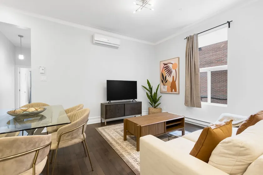 Modern 2BR+Sofa Bed | A/C | Mile-End / Plateau - Image 1
