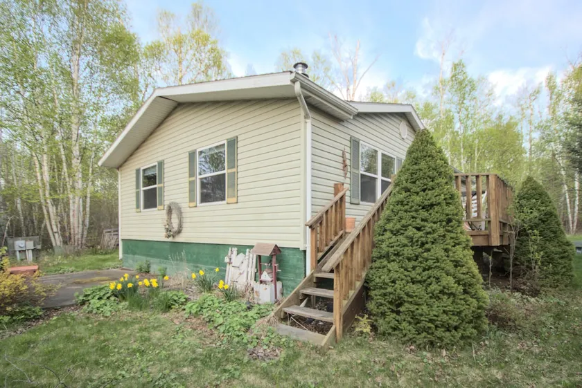 Orchard Acres | Lake Superior South Shore Retreat - Image 1