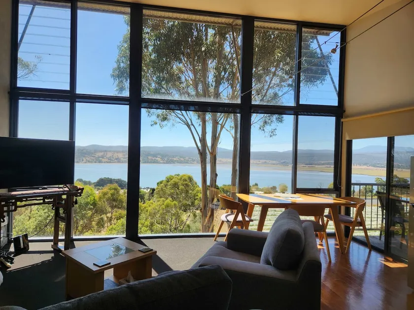 The Tamar Ridge Lookout 2BR 2Bath Suite - Image 1