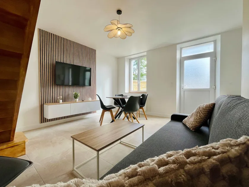 La Rose des Marais - Renovated & Fully Equipped House - Image 1