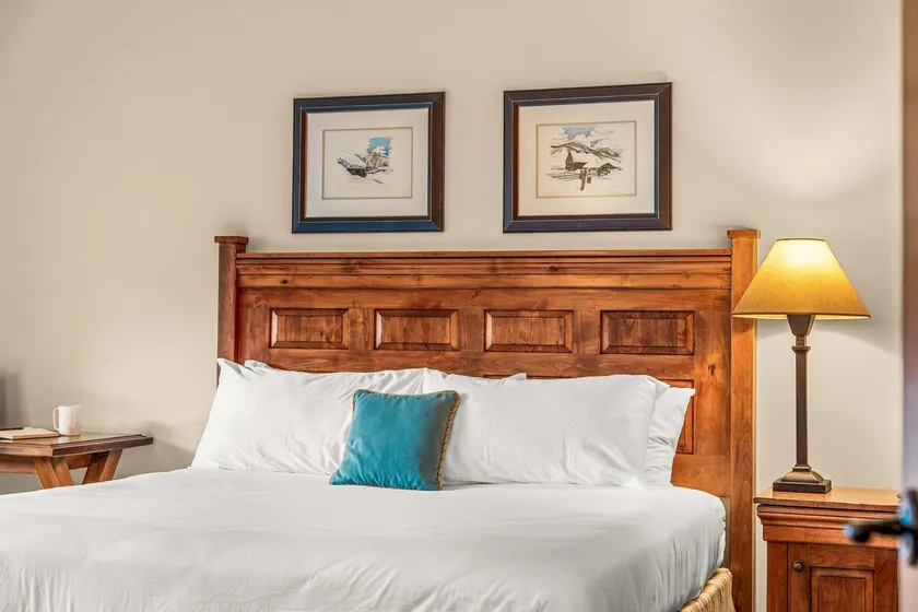 King Room with View, Balcony & Best Location - Image 1