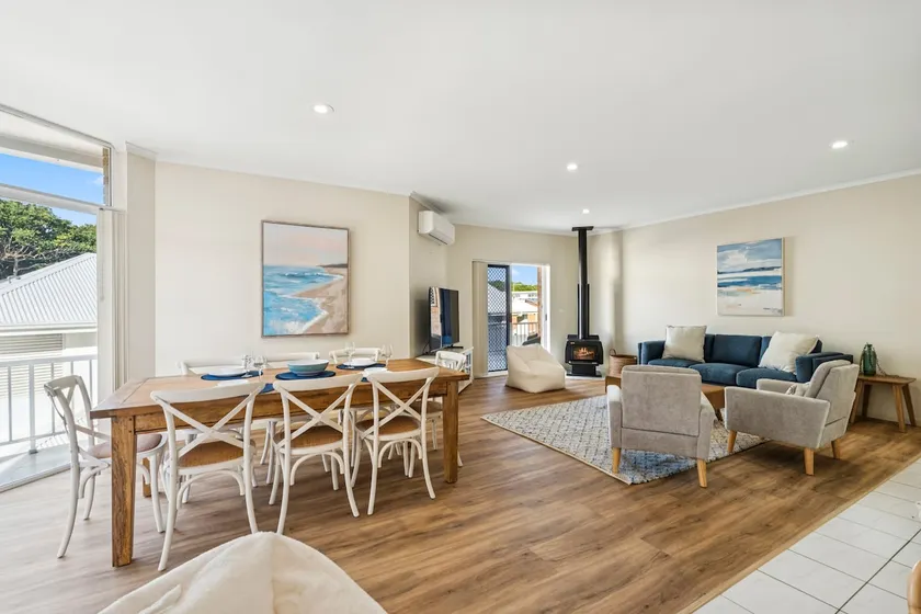 Sunray – Beachside Bliss Sawtell - Image 1