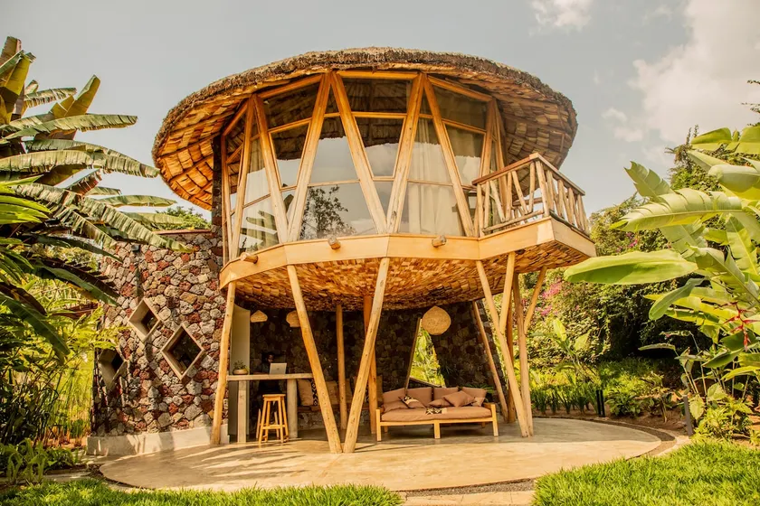 Signature Design Retreat and Private Beach - Image 1