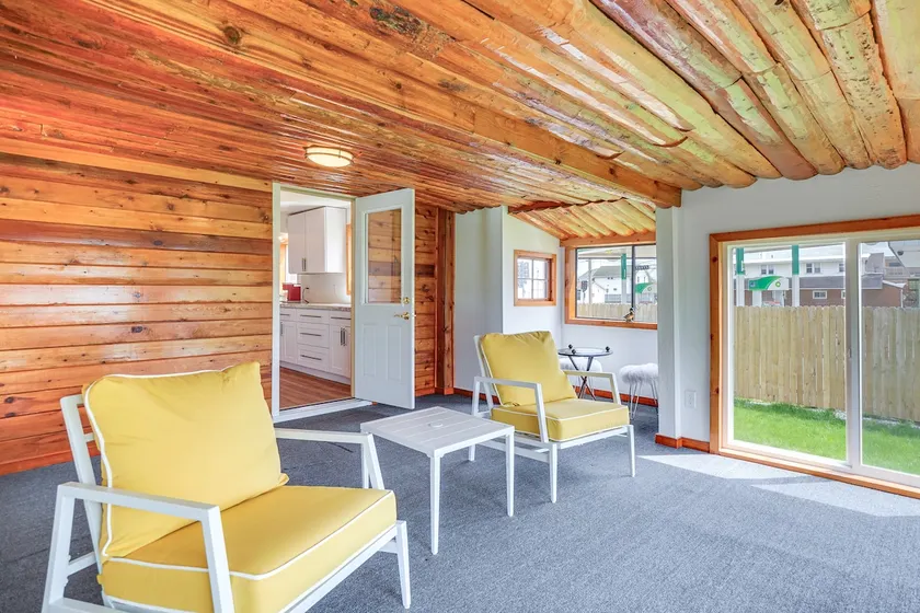 1 Mi to Shore: Lake Michigan Retreat w/ Game Room! - Image 1