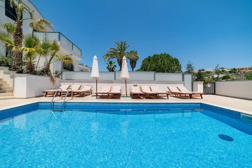 Villa Sardinella-5 Bedroom Villa With Private Pool - Image 1