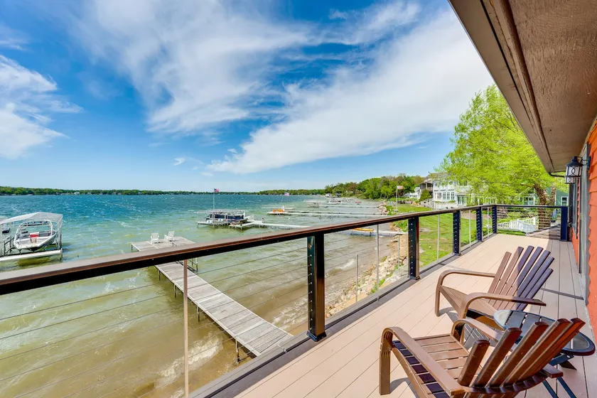 Steps to Powers Lake: Wisconsin Family Home - Image 1