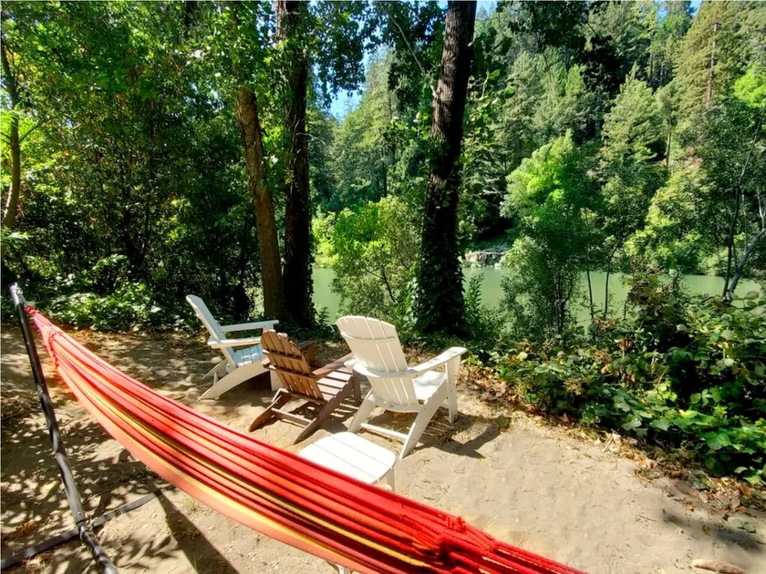 Reflections~Riverfront! Guerneville w/ HtTub/PupOK - Image 1