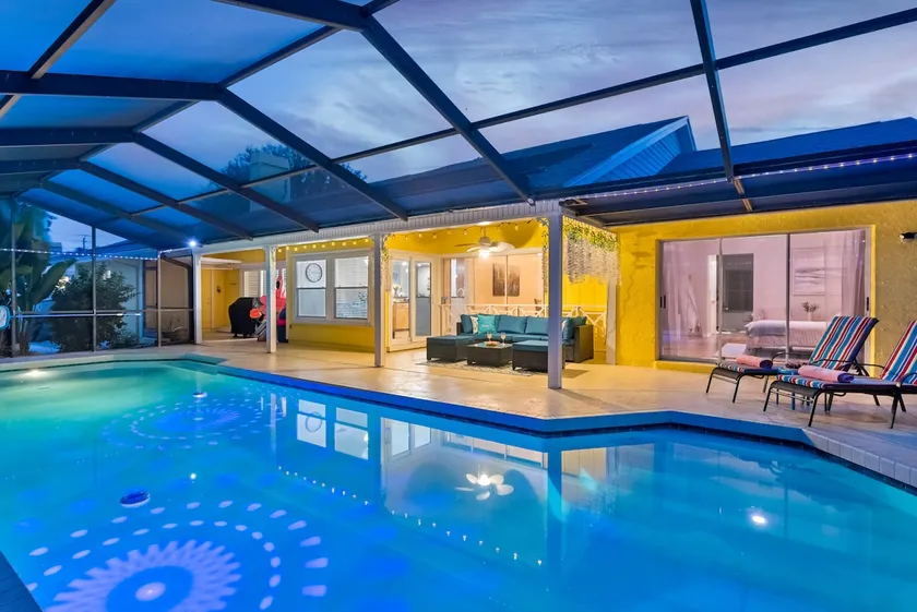 5 Mi to Anna Maria Beach: Home in Bradenton! - Image 1