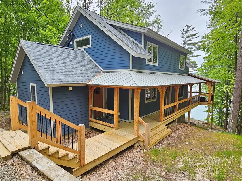 ​Peaceful Lakeside Retreat: Welcome to The Hermita - Image 1